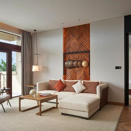 Grand Hyatt Shenzhou Peninsula Hotel Wanning Bagian luar foto