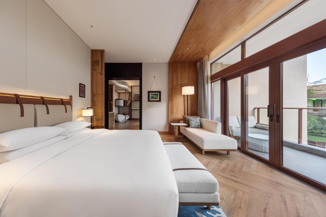 Grand Hyatt Shenzhou Peninsula Hotel Wanning Bagian luar foto