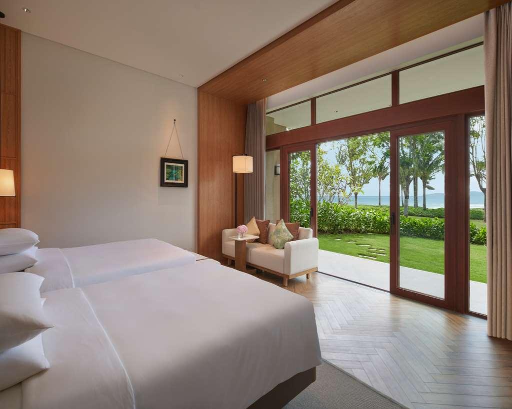 Grand Hyatt Shenzhou Peninsula Hotel Wanning Ruang foto